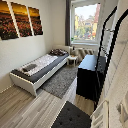 Ruhige 3-zimmerwohnung Im Norden Bremens Fuer Monteure Und Geschaeftsreisende Pm 31 Eg * Bremen