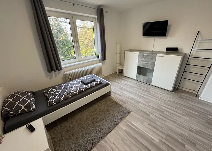 Ruhige 3-zimmerwohnung Im Norden Bremens Fuer Monteure Und Geschaeftsreisende Pm 31 Eg 公寓 *